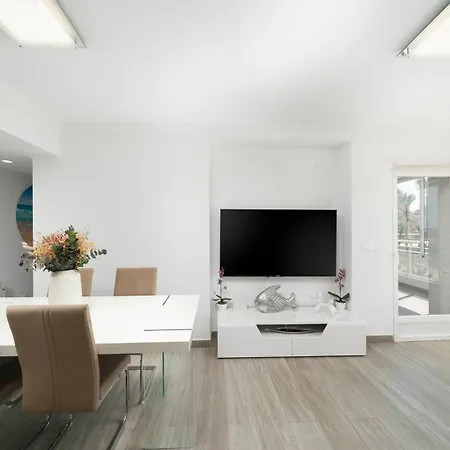 Apartman Primera Linea De Playa Poniente